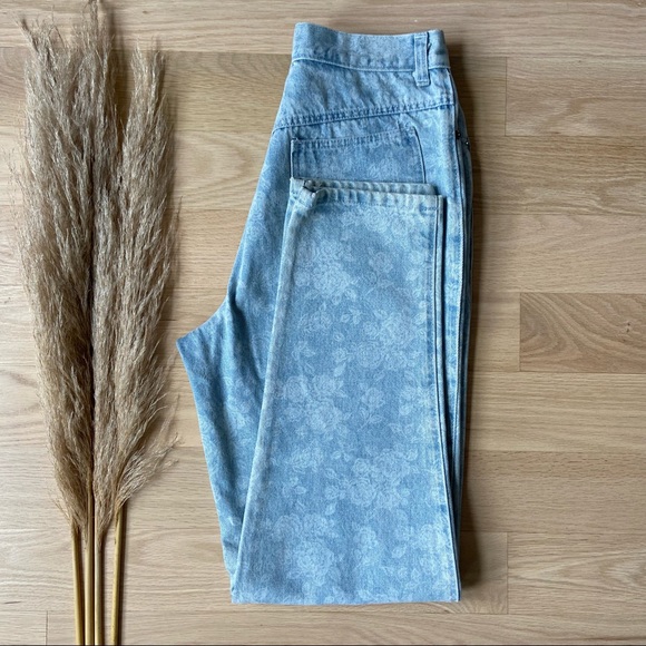 Vintage Memphis Floral Mom fit jeans - Picture 9 of 10